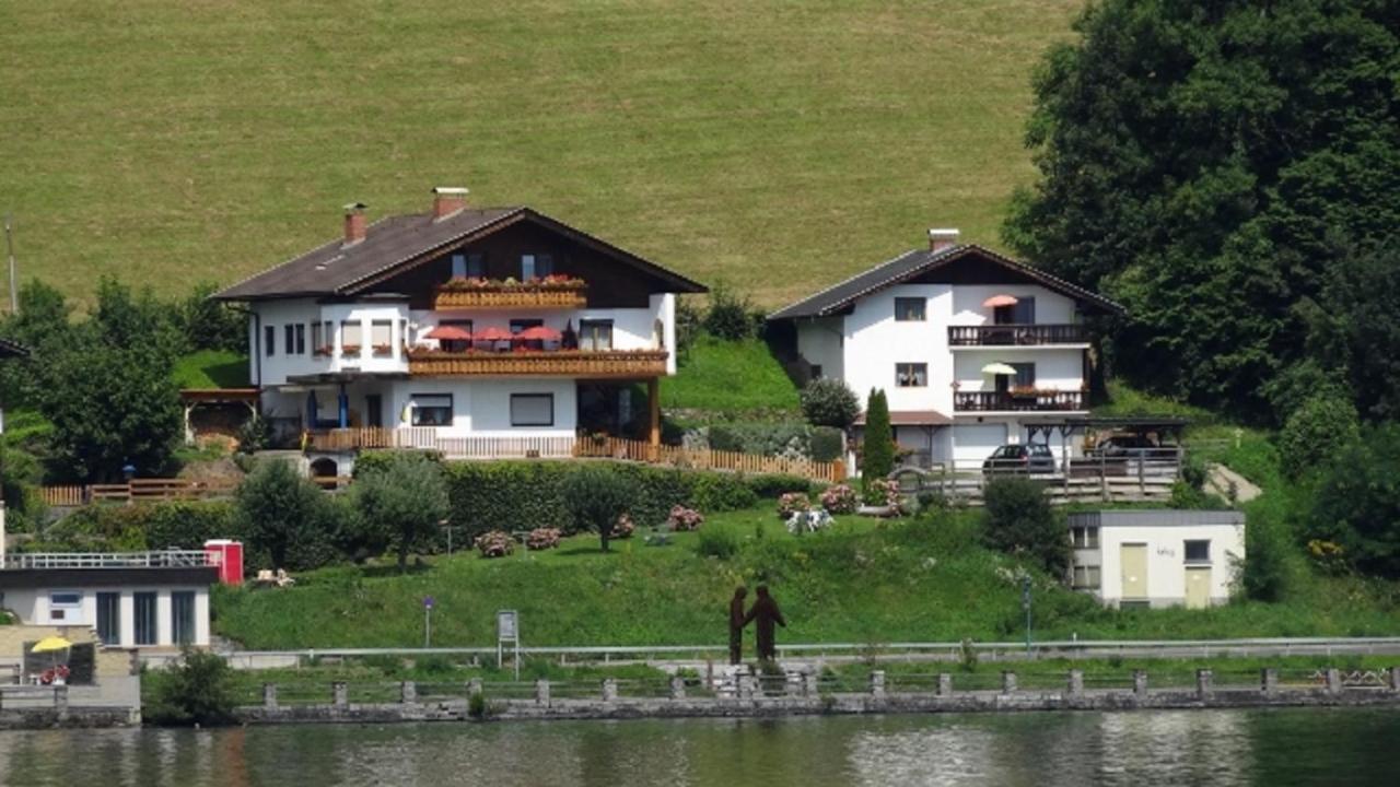 Haus Freitag Lägenhet Millstatt Exteriör bild